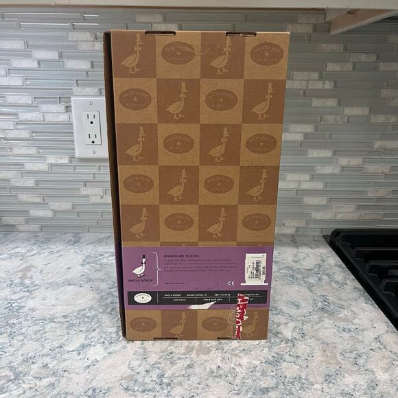 2012 Uncle Goose Set of 32 Wood Embossed Spanish  ABC Blocks - Handmade USA NEW - Picture 3 of 5